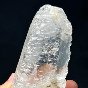 Nirvana-kwartskristal/zelfgenezend kristal/geërodeerde energiekristal/geëtste sleutel genezingskristal/meditatie/genezing/reiki/zen-258 g