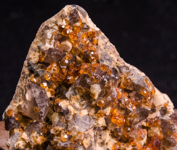 garnet quartz