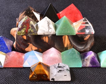 17 crystal pyramids of different materials, healing energy, choose at will, 25mm, 30mm