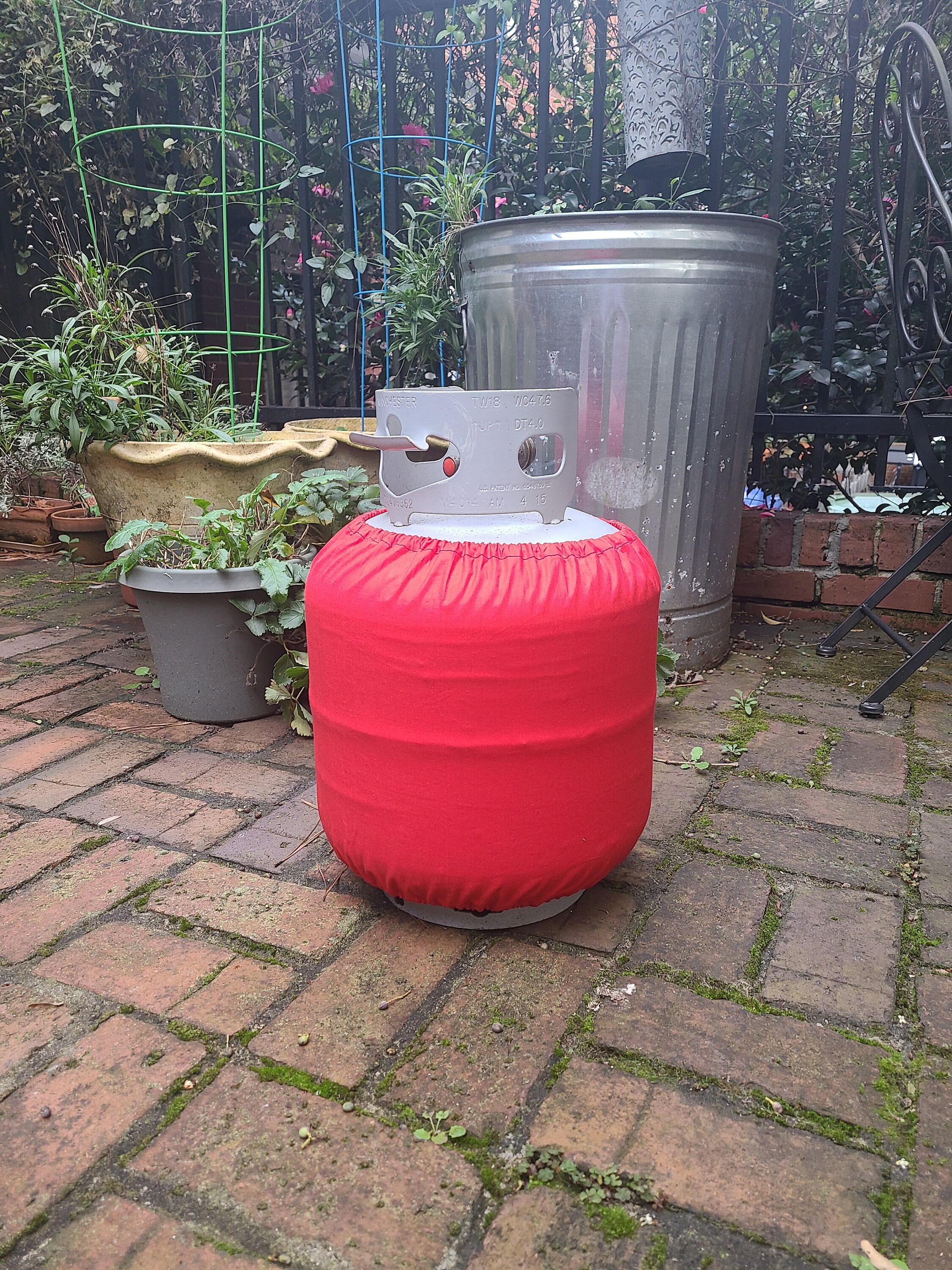 Empty Propane Tank for sale Only 3 left at 75