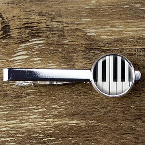 Piano Tie Clip: Silver Plated Musical Instrument Jewelry