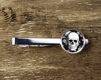 QHG8 Skull Tie Clip QHG8 Skull Tie Clip