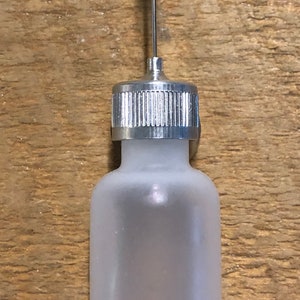 30ml Applicator Bottle for Precise Application of Glues Etc. Precision Fine  Tip Squeeze 1 Empty Bottle 