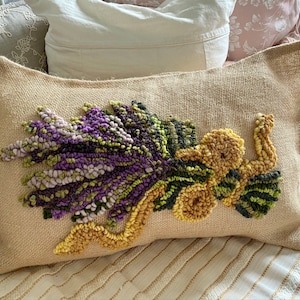 Rug Hooking Pillow/Cushion Kit, 'Fresh Lavender'