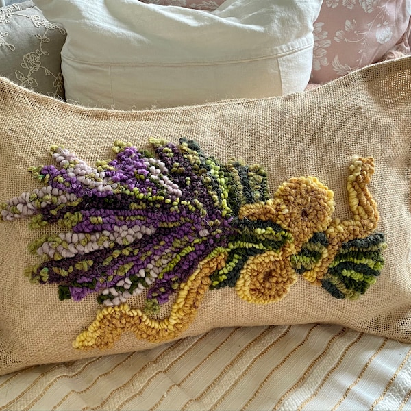 Rug Hooking Pillow/Cushion Kit, 'Fresh Lavender'