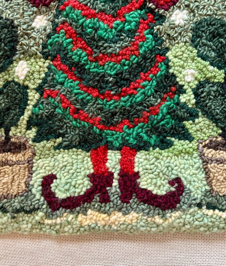 Spirit of Christmas Rug Hooking Pattern, Primitive Punch Needle (PAPER or TRACING FABRIC) bild 6