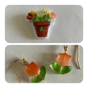 Flower brooch and earring set. Small handmade floral jewelry. Dainty Red,peach,yellow,green tulips. Cute Spring jewelry.Summer birthday gift