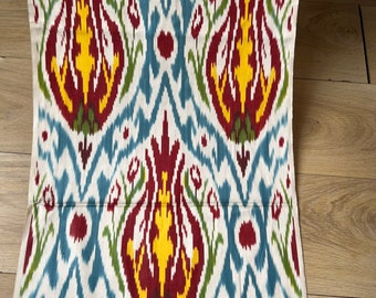 Red Tulip Blue Authentic Ikat Seamless Ogee Silk Fabric - Handwoven Red Blue Floral Uzbek Ikat Fabric - 16S263