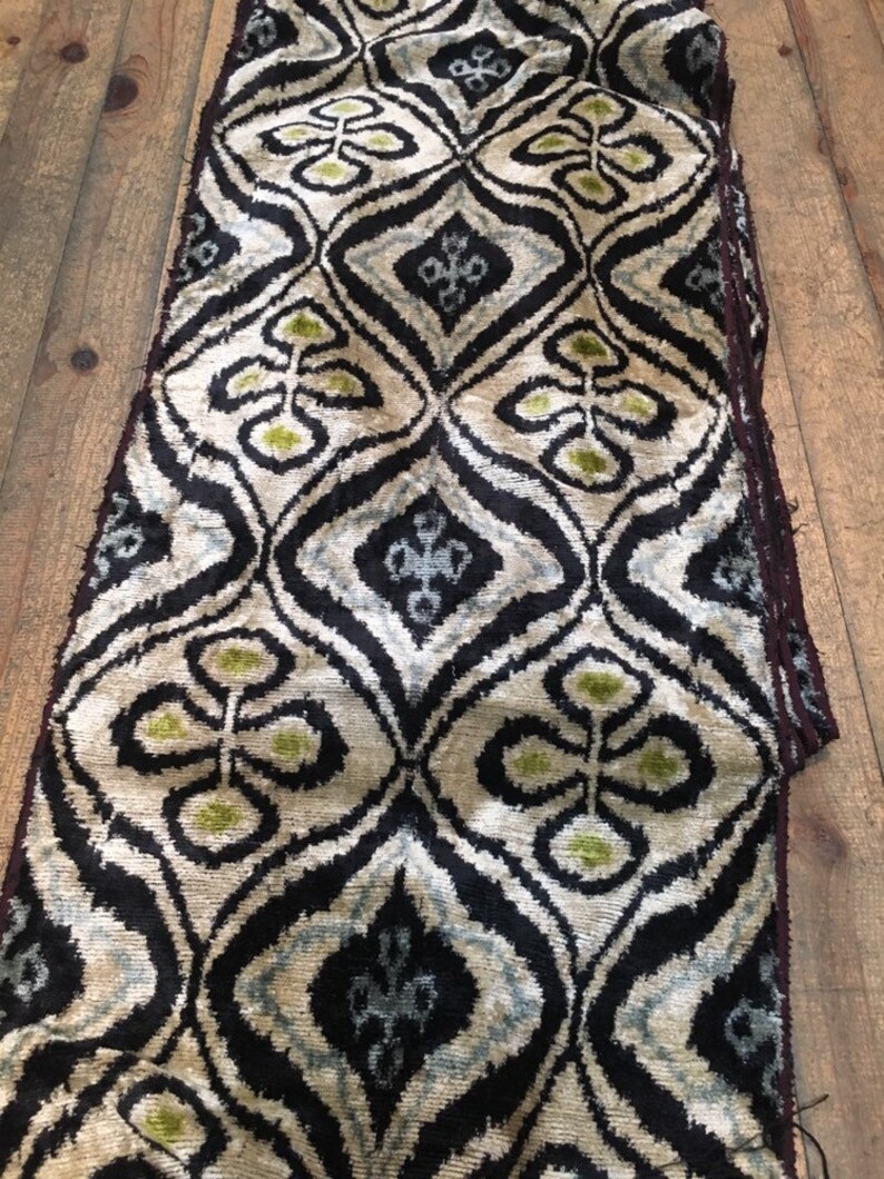 Silk Velvet,Handmade Silk,Uzbek Silk,Velvet Ikat Fabric,Silk Fabric,Uzbek Fabric,Silk Velvet Fabric,Bakhmal,Artcraft Silk Fabric,Art Fabric