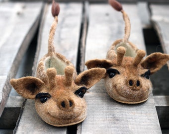 Giraffes slippers, african animals, custom slippers, handmade eco wool flat shoes/toy, natural, felting, giraffe shoes, gift for kids, funny