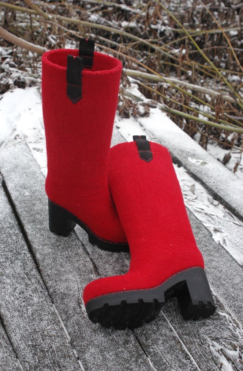 Women's red valenki wool felted snow boots. Personalized Etsy