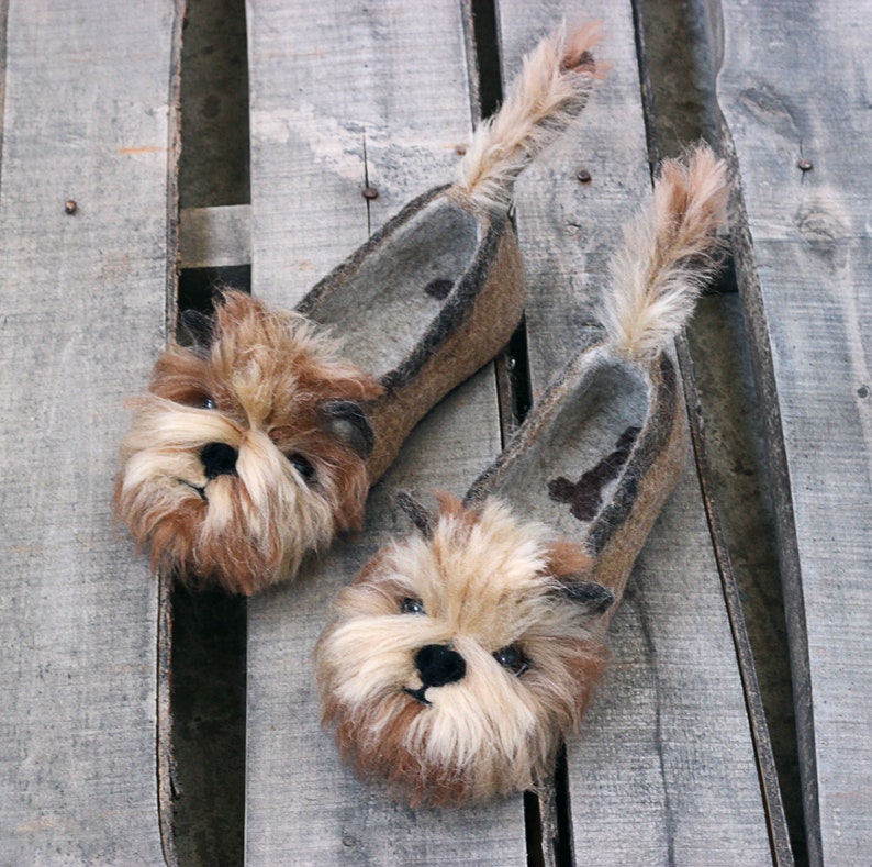 Premium York Terrier custom dog slippers, felted Yorkshire, personalized, wool, mini dog toy shoes, felt, flat slippers, home, felting image 1