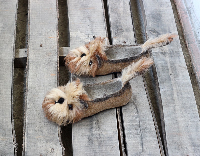 Premium York Terrier custom dog slippers, felted Yorkshire, personalized, wool, mini dog toy shoes, felt, flat slippers, home, felting image 8