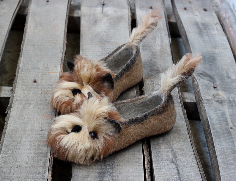 Premium York Terrier custom dog slippers, felted Yorkshire, personalized, wool, mini dog toy shoes, felt, flat slippers, home, felting image 2