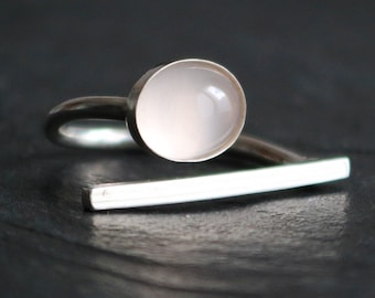 925 Silver Ring, Rose Quartz Ring, Open Ring, Contemporary Ring, Cabochon Ring, Bar Ring, Handcrafted Ring