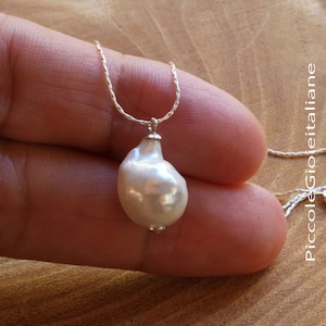 Baroque pearl and silver necklace, Minimal necklace, 925 silver necklace, Pearl necklace, Handcrafted necklace, Bridal necklace, Elegant necklace