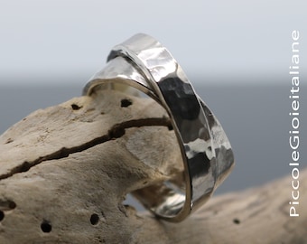 Srebrny pierścionek 925, pierścionek obrączkowy, podwójny pierścionek, pierścionek ręcznie robiony, pierścionek młotkowany, pierścień nakładający się, pierścionek włoskiego rzemiosła