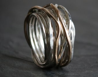 Sterling zilveren en gouden multi strand ring, draad verpakt ring, gevlochten ring, gehamerde ring, handgemaakte ring, 925 zilveren ring