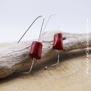 925 silver and bamboo coral earrings, long earrings, thin earrings, hammered earrings, minimal earrings, handcrafted earrings,