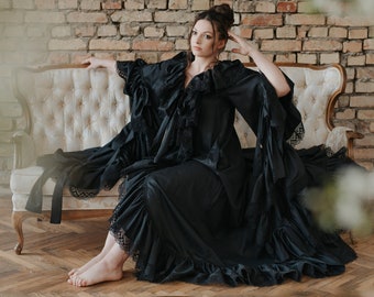 Viktorianisches Peignoir, Vintage Negligee, viktorianische Robe, edwardianische Nachtwäsche, altmodische Nachtwäsche, Cottagecore Pyjamas Black Queen Isabella