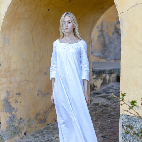 Outlander Style Nightdress Renaissance Victorian Nightgown - Etsy