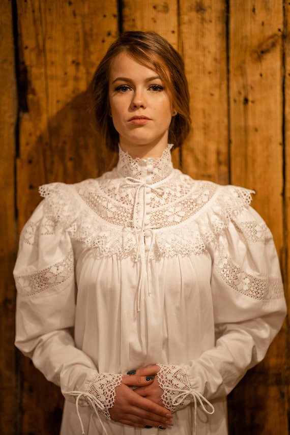 Victorian Nightgown, Lace Edwardian Nightgown, Vintage Victorian Nightgown, Lace Edwardian Nightgown, Vintage