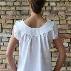 Blusa de lino, blusa campesina, camisa de cabaña, blusa con volantes, ropa vintage, blusa de manga corta, blusa de moda antigua, blusa de lino Vecpiebalgas imagen 5