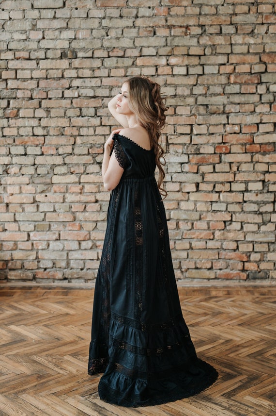 Victorian Nightdress, Vintage Night Gown, Black Nightie, Old Fashion  Nighty, Medieval Nightwear, Renaissance Nightgown Delicate Beauty Black 