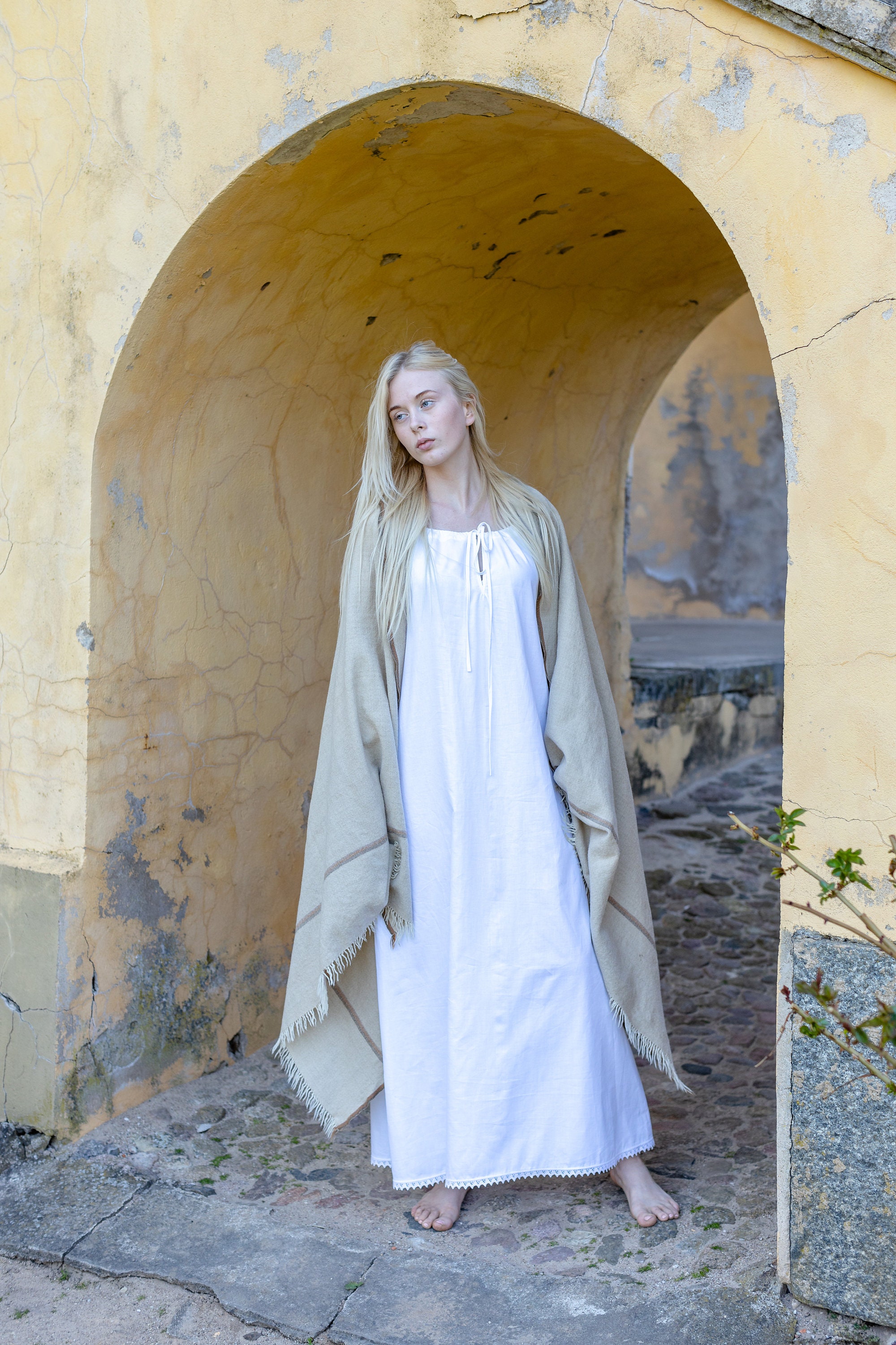 knee length dresses for ladies Medieval linen underdress Viking style dress Historical chemise Mediev   MJcostume