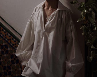The D’Artagnan Shirt – A 17th-Century Inspired Cotton Blouse