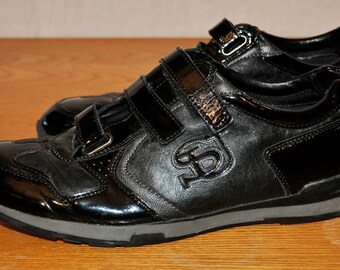 Asics GEL CONTEND 5 men s Running Trainers in Black Sizes Asics GEL CONTEND 5 men s Running Trainers in Black Sizes