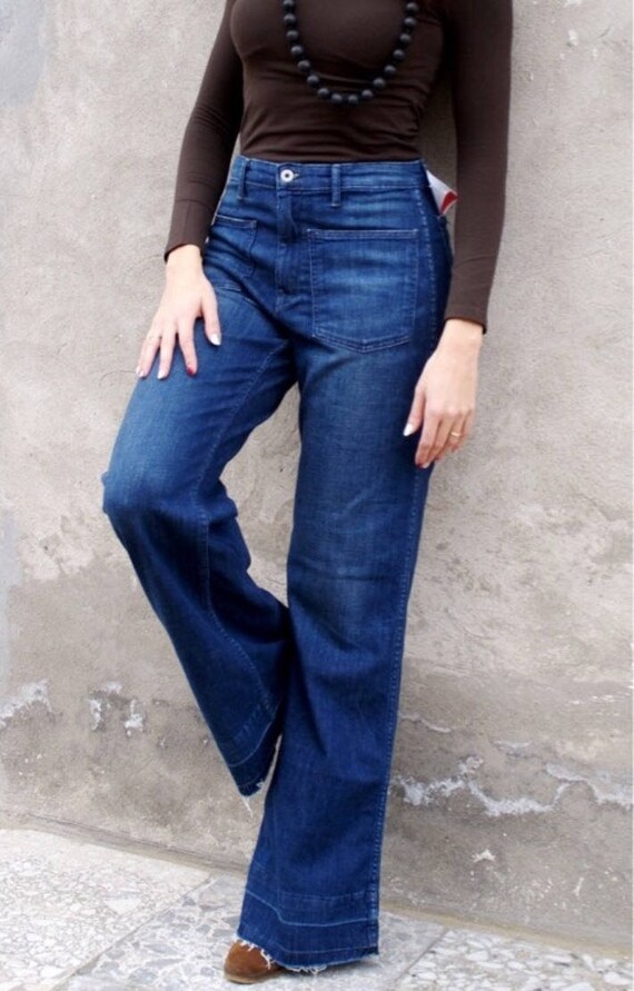 blue jean bell bottom pants