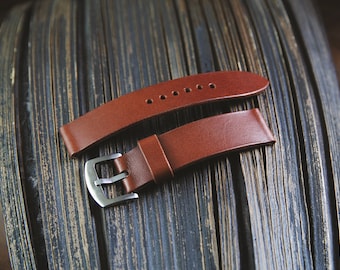 Premium leather watch strap in red-brown