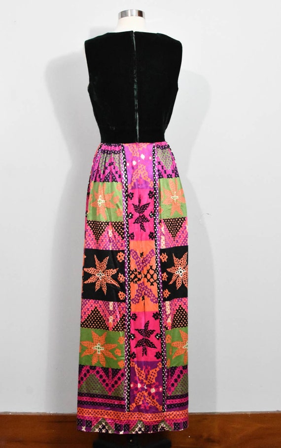 60s/70s Green Rayon Velvet/Psychedelic Mod Maxi D… - image 4