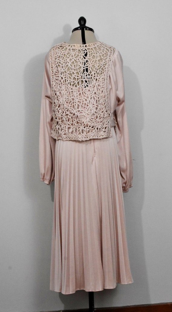 Jo-Ed Dusty Pink 70s Dress with Lace Vest - image 5