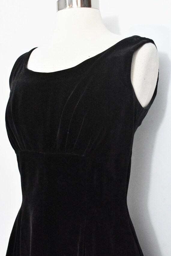 Black Velvet 50s Dress with Blue Sash and Pockets - image 5