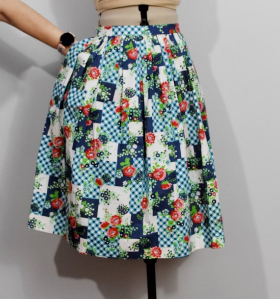 Floral Patchwork 70s Skirt - image 3