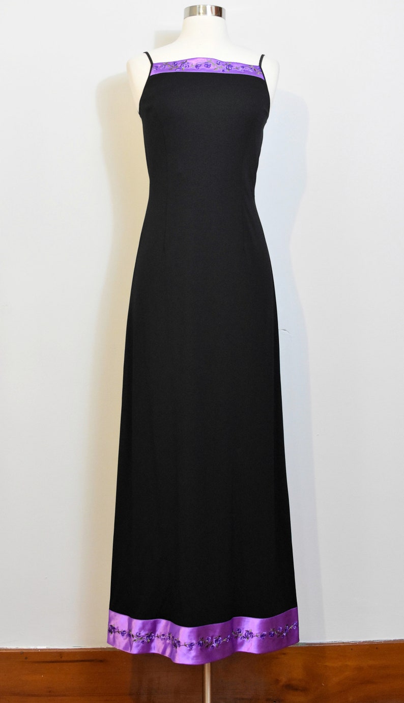 Papell Boutique Evening 90s Backless Black Gown