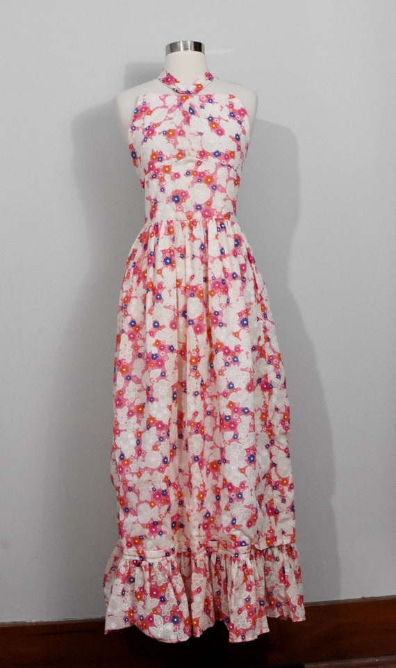 60s Pink and Cream Floral Boho Halter Maxi Dress - image 4