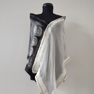 Weiß und Schwarz Seide elegante Mode Schal, gefilzte Schal, leichte Seide Filz Schal, Sommer Braut Schal, Hochzeit Schal, Geschenk für Frauen