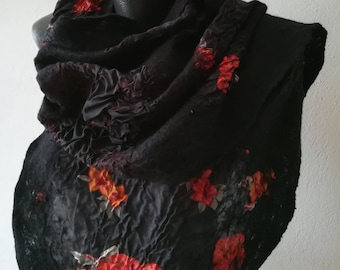 Schwarze Seide Wrap mit Blumen, Hochzeitsschal, Nuno-Filzschal, Boho Wrap mit Blumen, Gefilzte Decke, handgemachtes Geschenk für Frau