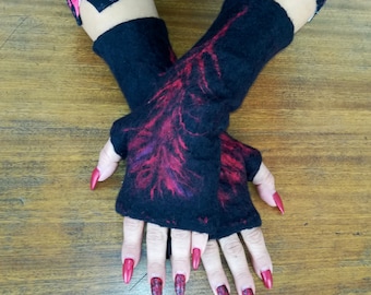 Felted Merino Fingerless Gloves, Black and Red Fingerless Mittens, Wool Gauntlets, Woolen Felt Pulse Warmers, Winter Gift for Women and Girl