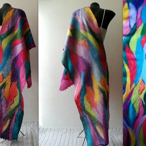 Multicolorido Мerino e Nuno de Seda Felted Wrap com suas iniciais, cachecol feminino, xale de lã, manta Boho, cachecol colorido grande para mulheres