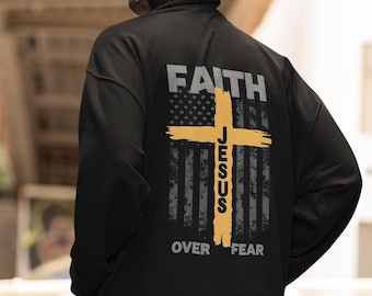 Sudadera con capucha Faith Over Fear / Sudadera unisex católica, regalo de fe para él y para ella