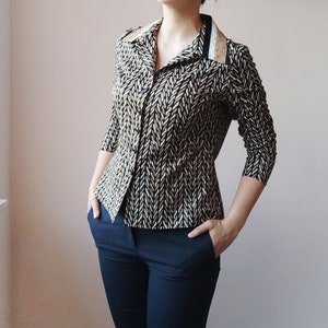 Vintage 70s shirt, L, vintage pattern shirt, women shirt, flap collar, 1970 shirt, German OMLOR shirt, Funky Retro 70s shirt, black, beige