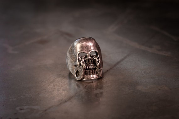 1980s Prisoner Skull Biker Ring Size-10