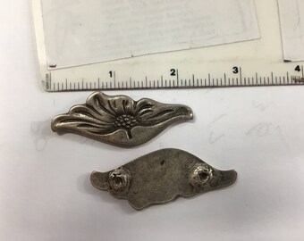 Raw (10) Metal Steel Hibiscus 2 1/"