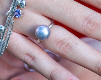 Pearl ring, Pearl stacking ring,  Grey fresh water pearl silver ring