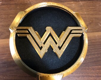 wonder woman desk accessories