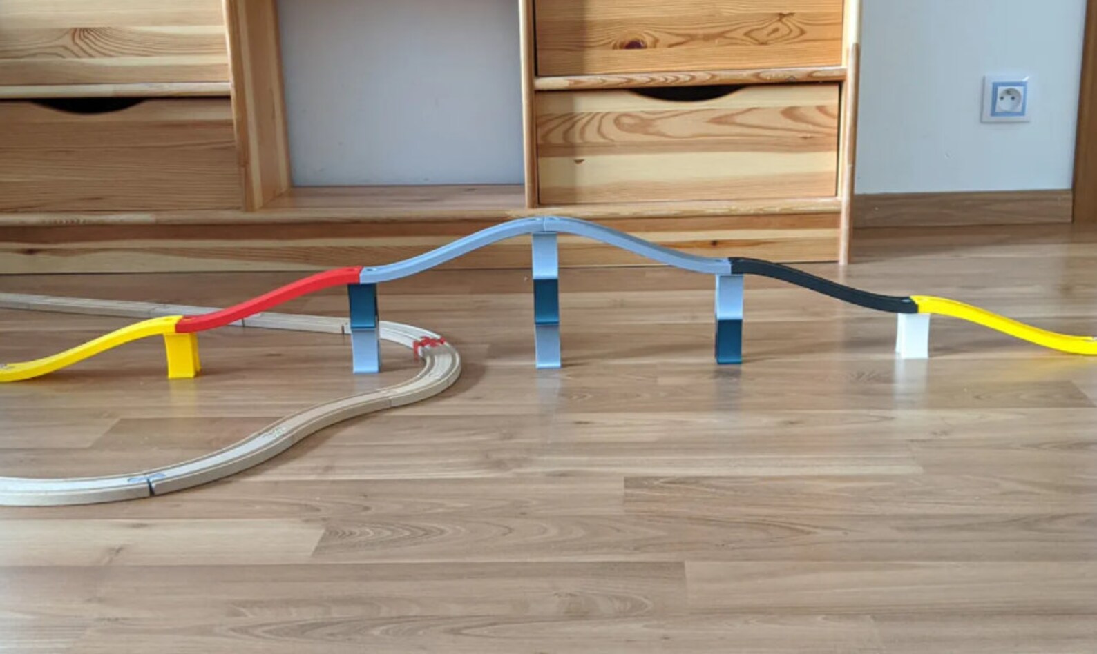 brio stackable bridge